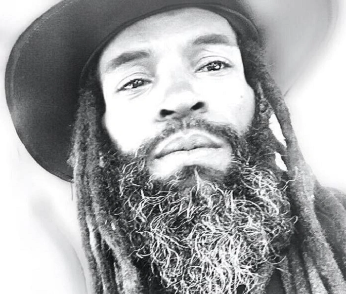 Who Is Akil the MC Anyway
