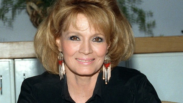 Angie Dickinson Biography