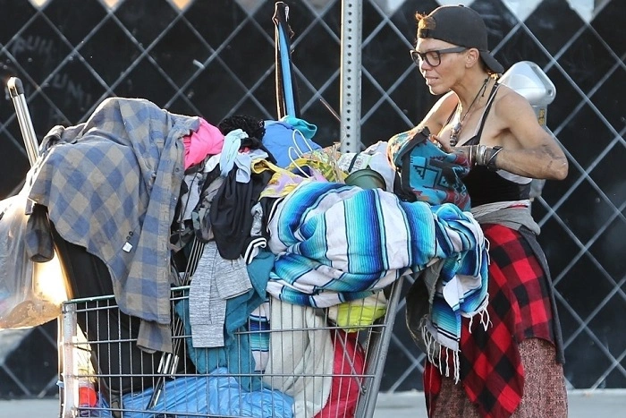 Loni Willison Financial Struggles and Homelessness