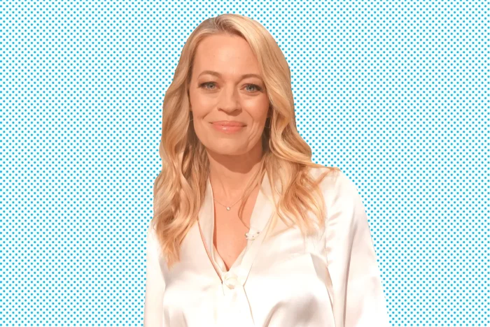 Jeri Ryan Early Life and Career Beginnings e1760264554133